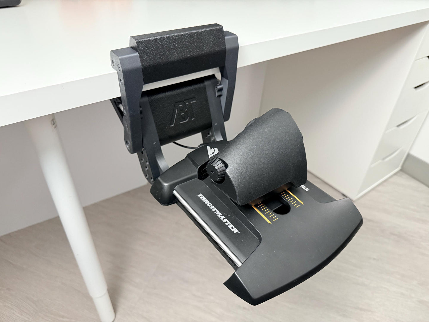 BlackWidow Stowaway Mount for TWCs